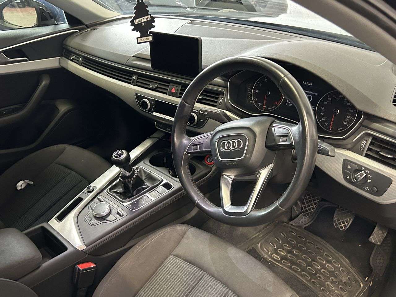 2018 AUDI A4 2018 AUDI A4