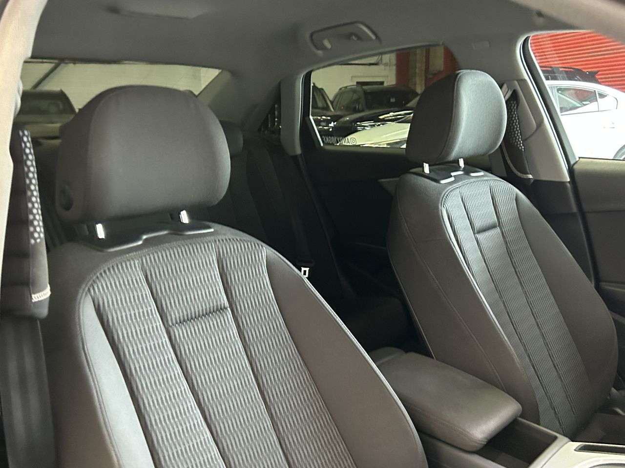 2018 AUDI A4 2018 AUDI A4