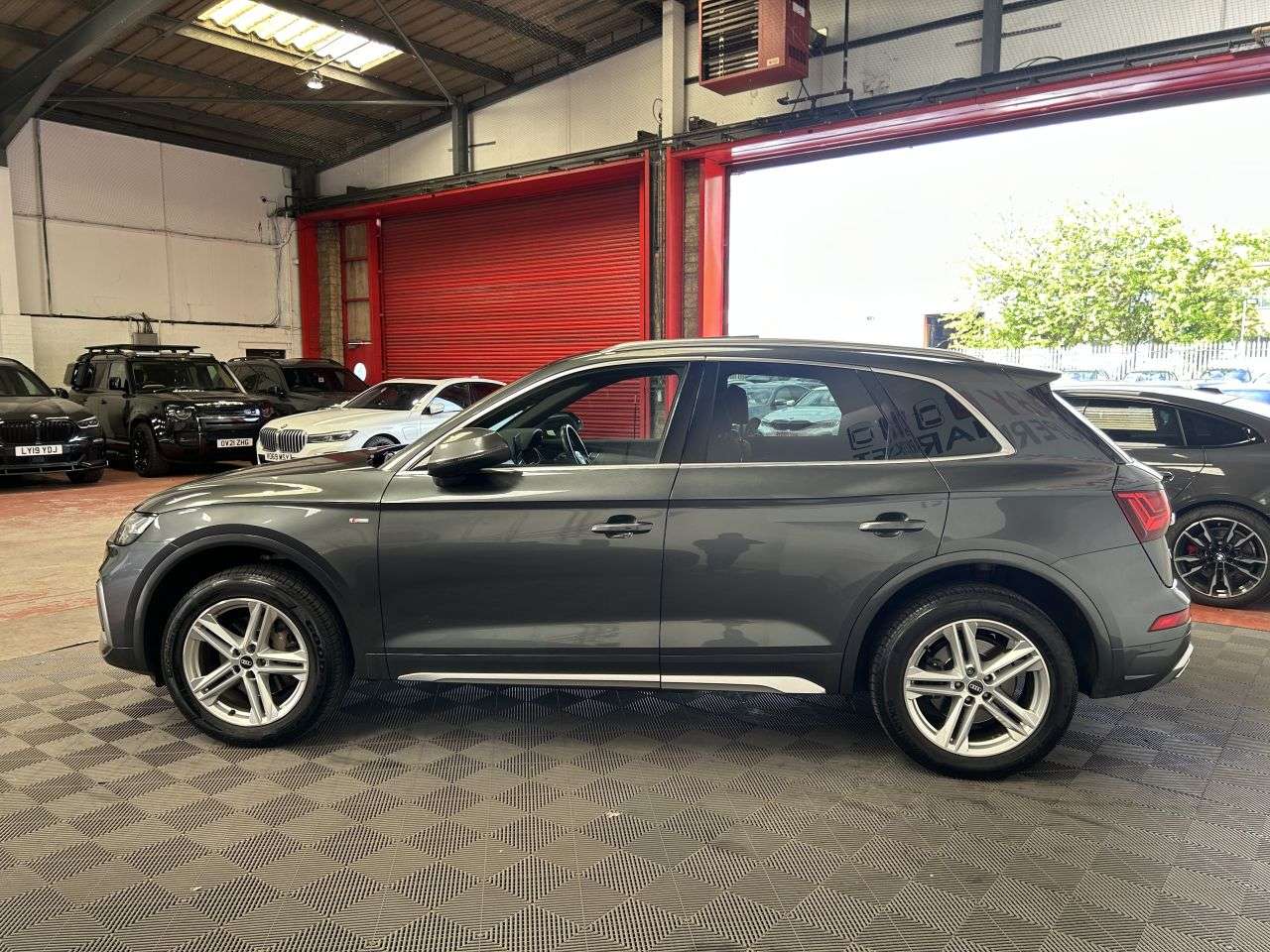 2021 AUDI Q5 2021 AUDI Q5