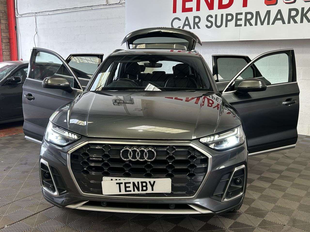 2021 AUDI Q5 2021 AUDI Q5