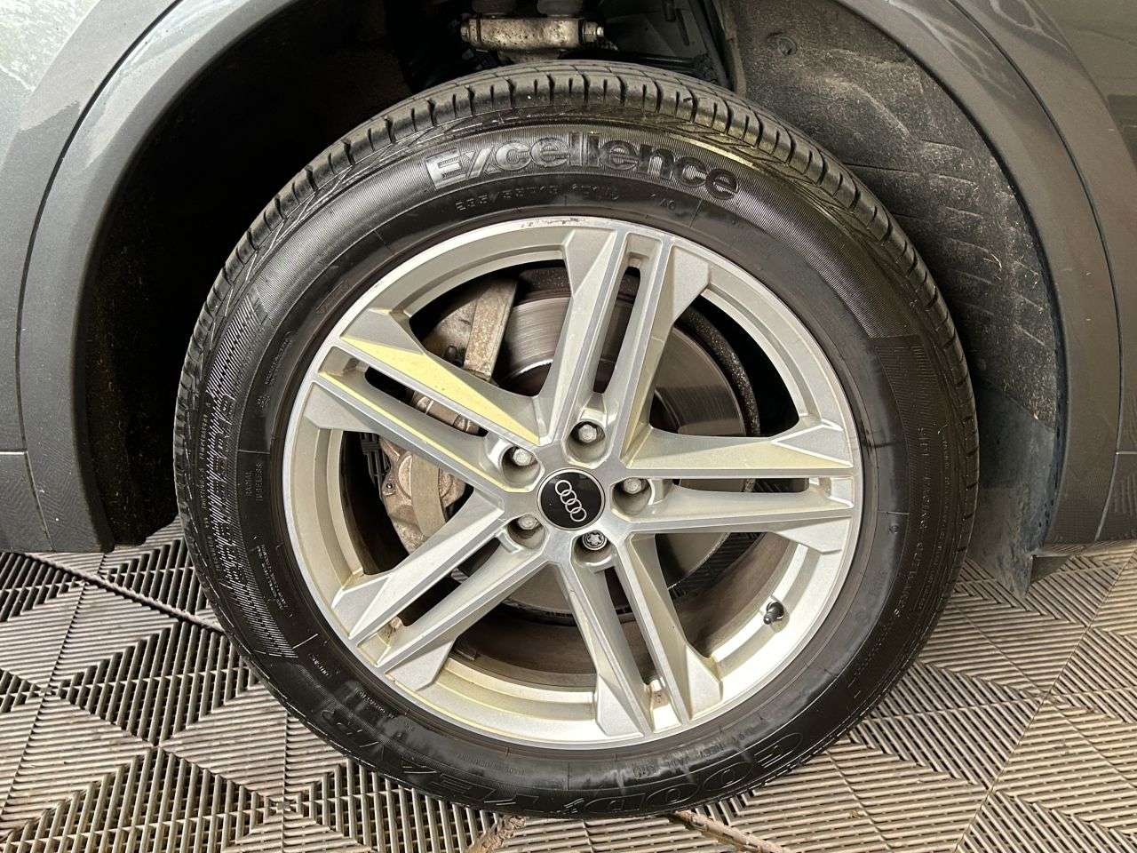 2021 AUDI Q5 2021 AUDI Q5