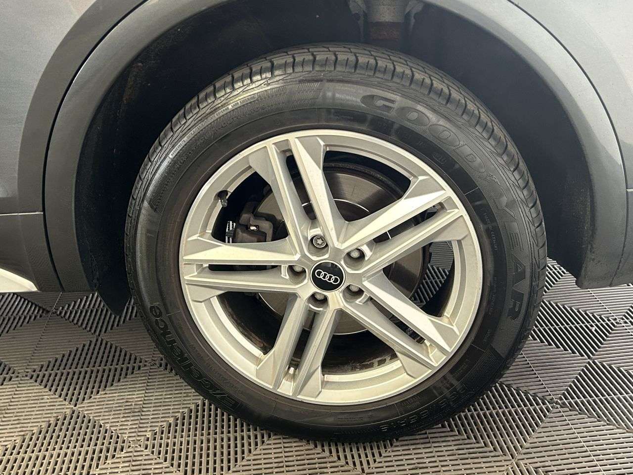2021 AUDI Q5 2021 AUDI Q5
