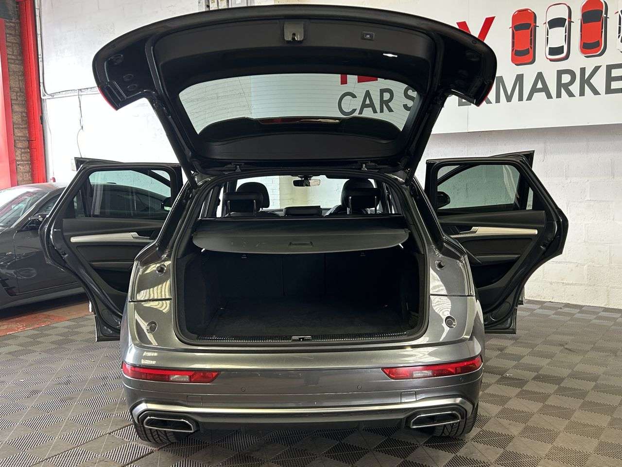 2021 AUDI Q5 2021 AUDI Q5
