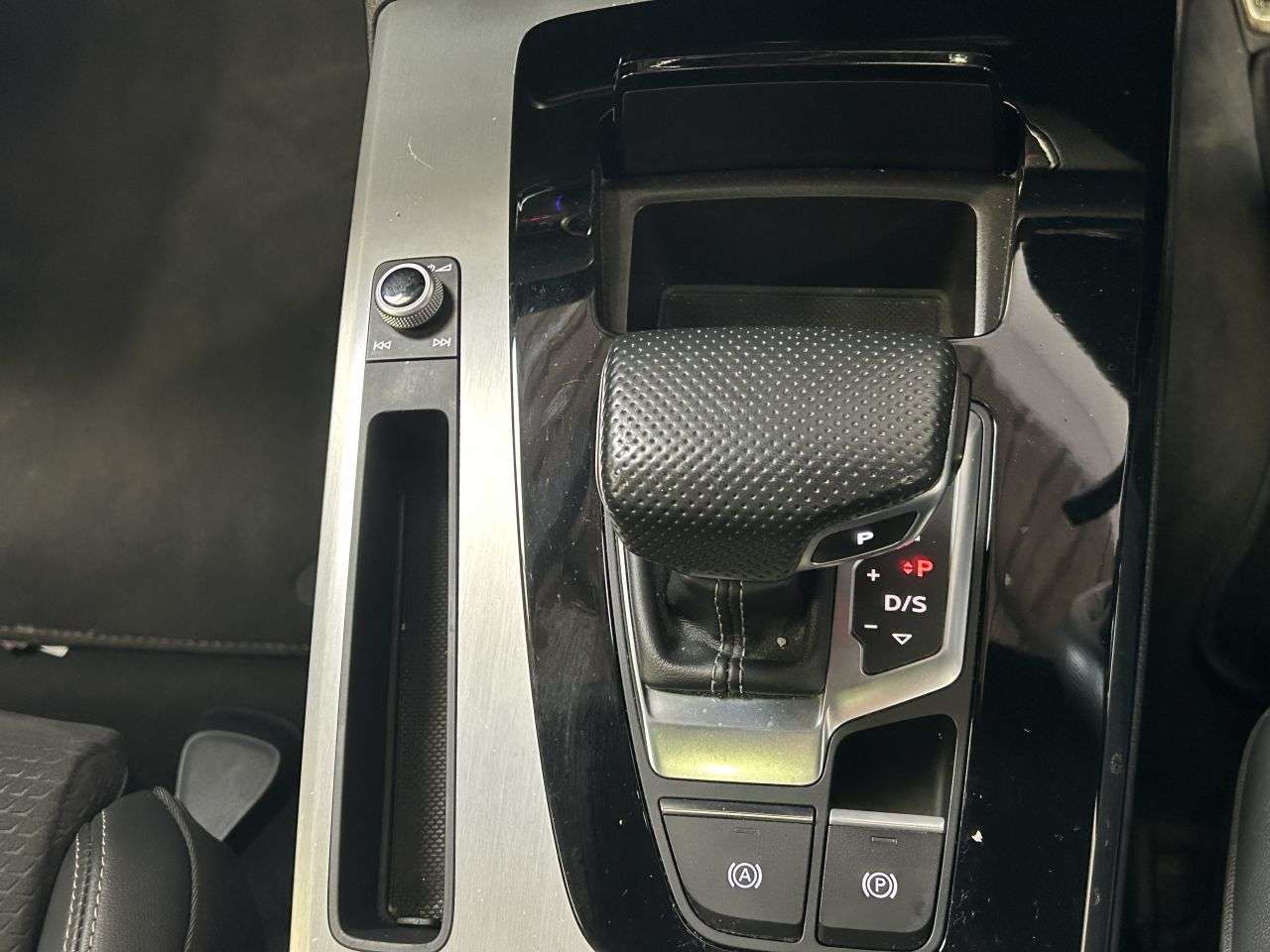 2021 AUDI Q5 2021 AUDI Q5