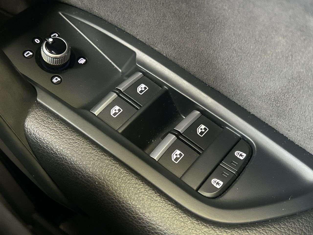 2021 AUDI Q5 2021 AUDI Q5