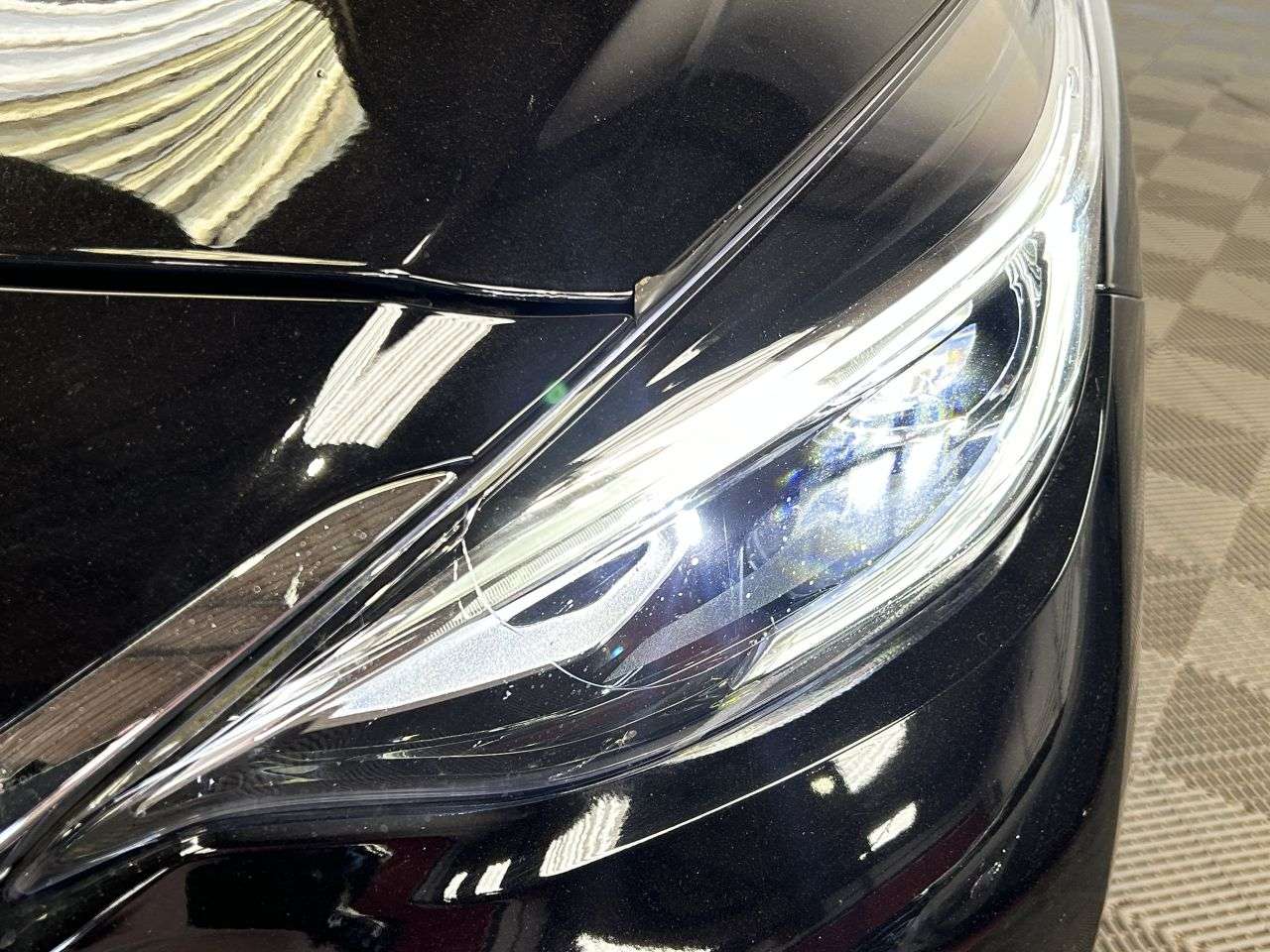 2017 INFINITI Q30 2017 INFINITI Q30
