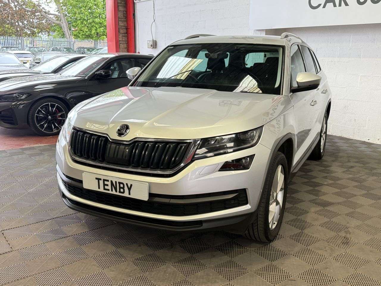 A 2017 SKODA KODIAQ 2.0 TDI Edition SUV 5dr Diesel DSG 4WD Euro 6 (s/s) (7 Seat) (150 ps) A 2017 SKODA KODIAQ 2.0 TDI Edition SUV 5dr Diesel DSG 4WD Euro 6 (s/s) (7 Seat) (150 ps)