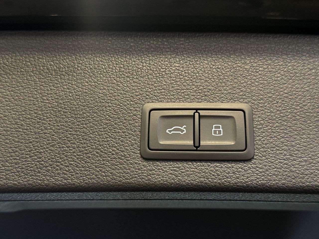 2019 AUDI Q2 2019 AUDI Q2