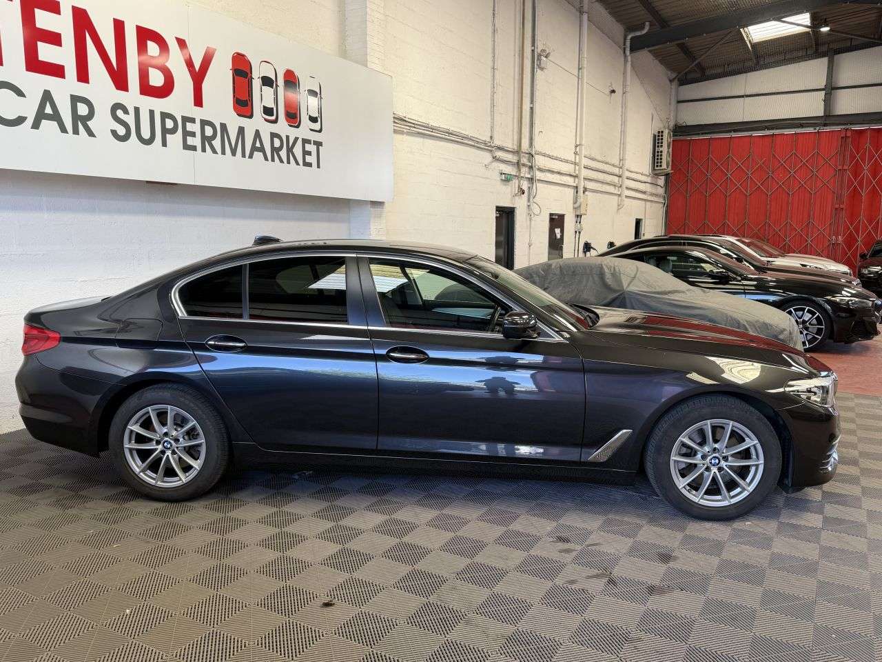2017 BMW 5 SERIES 2017 BMW 5 SERIES