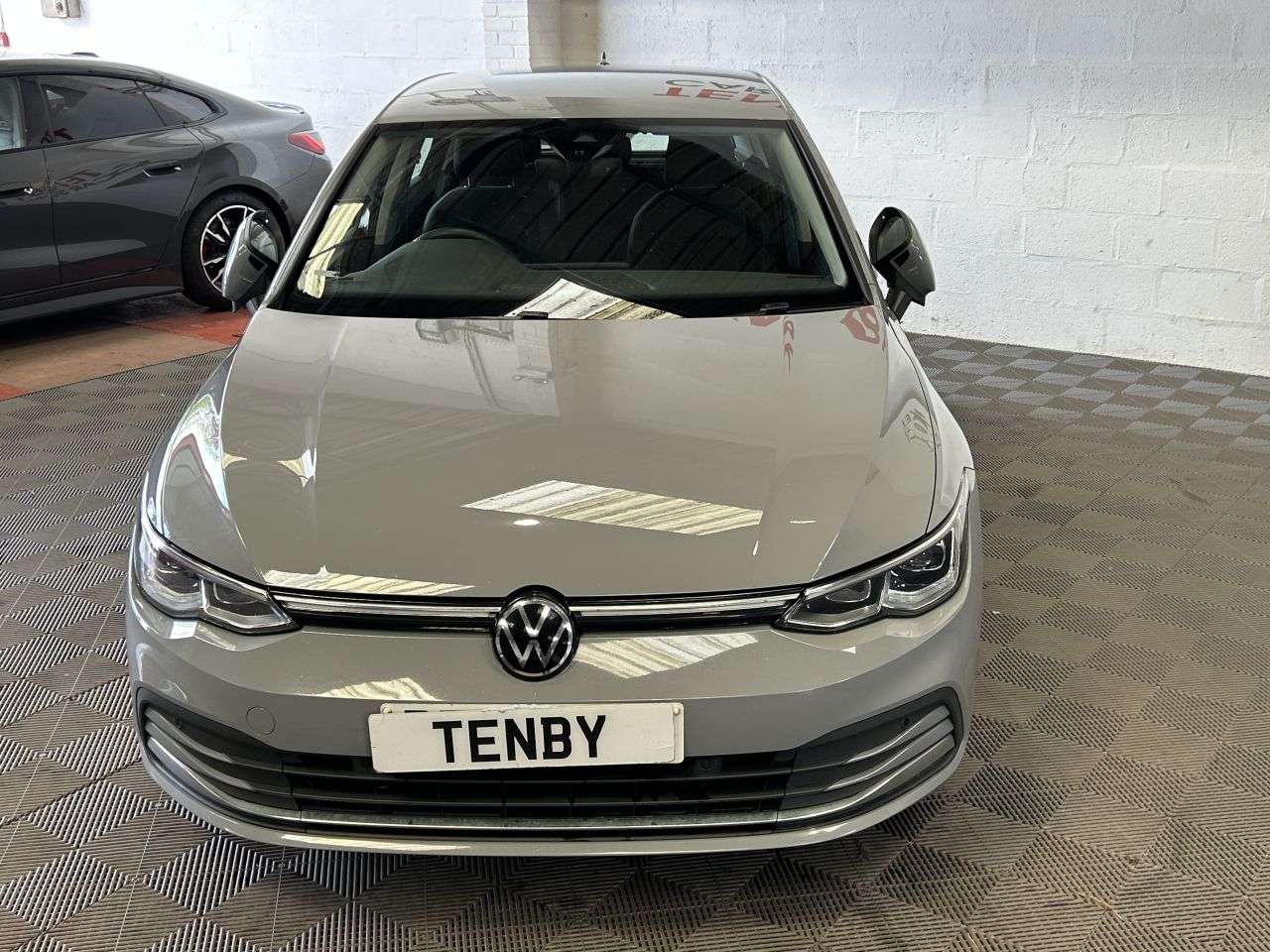 A 2022 VOLKSWAGEN GOLF 1.4 TSI 13kWh Style Hatchback 5dr Petrol Plug-in Hybrid DSG Euro 6 (s/s) (2 A 2022 VOLKSWAGEN GOLF 1.4 TSI 13kWh Style Hatchback 5dr Petrol Plug-in Hybrid DSG Euro 6 (s/s) (2