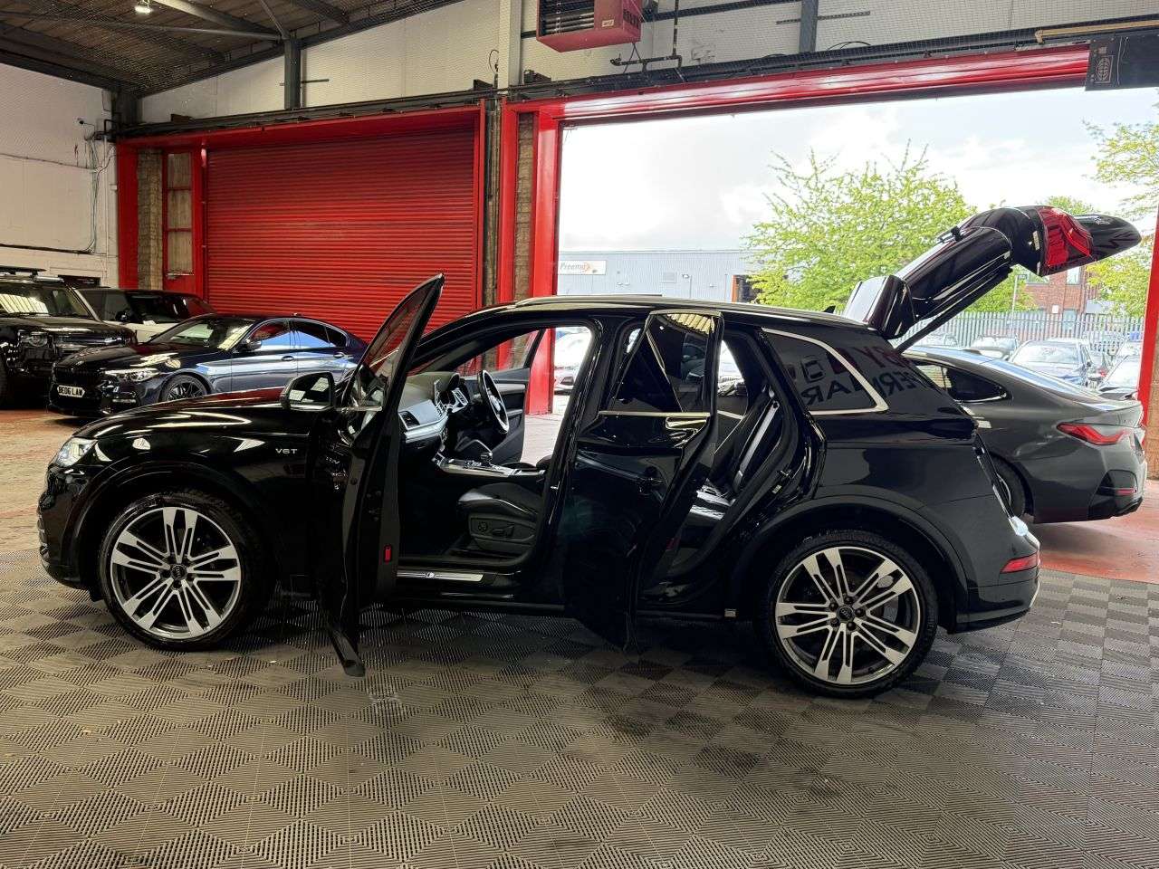 2018 AUDI SQ5 2018 AUDI SQ5