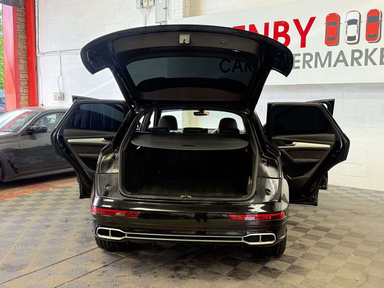 2018 AUDI SQ5 2018 AUDI SQ5