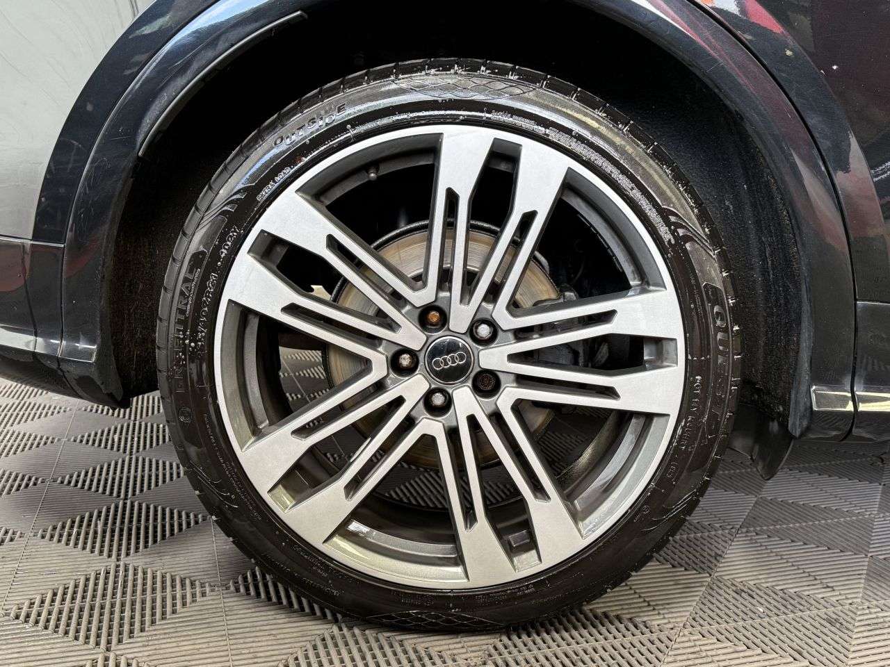 2018 AUDI SQ5 2018 AUDI SQ5