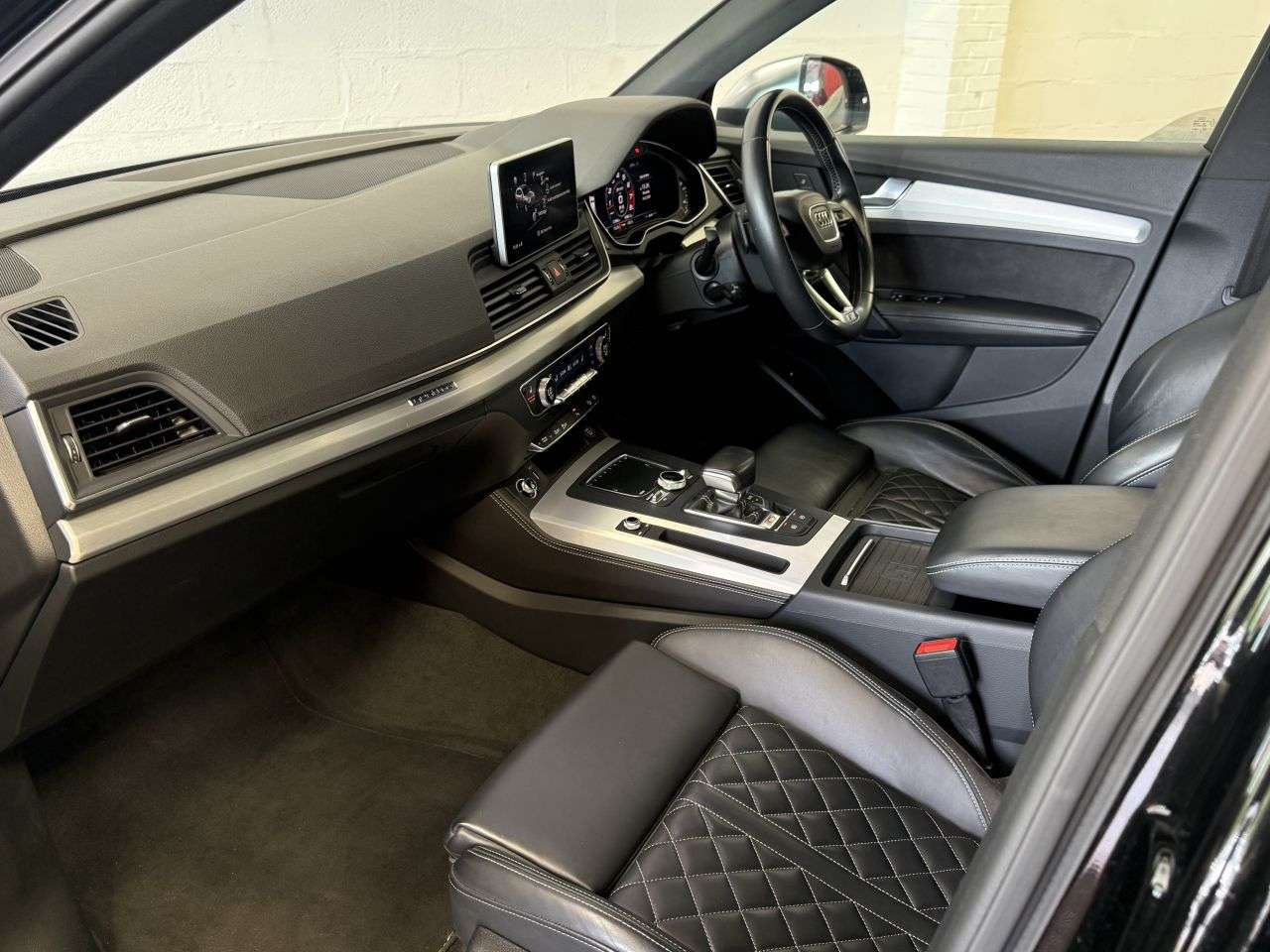 2018 AUDI SQ5 2018 AUDI SQ5