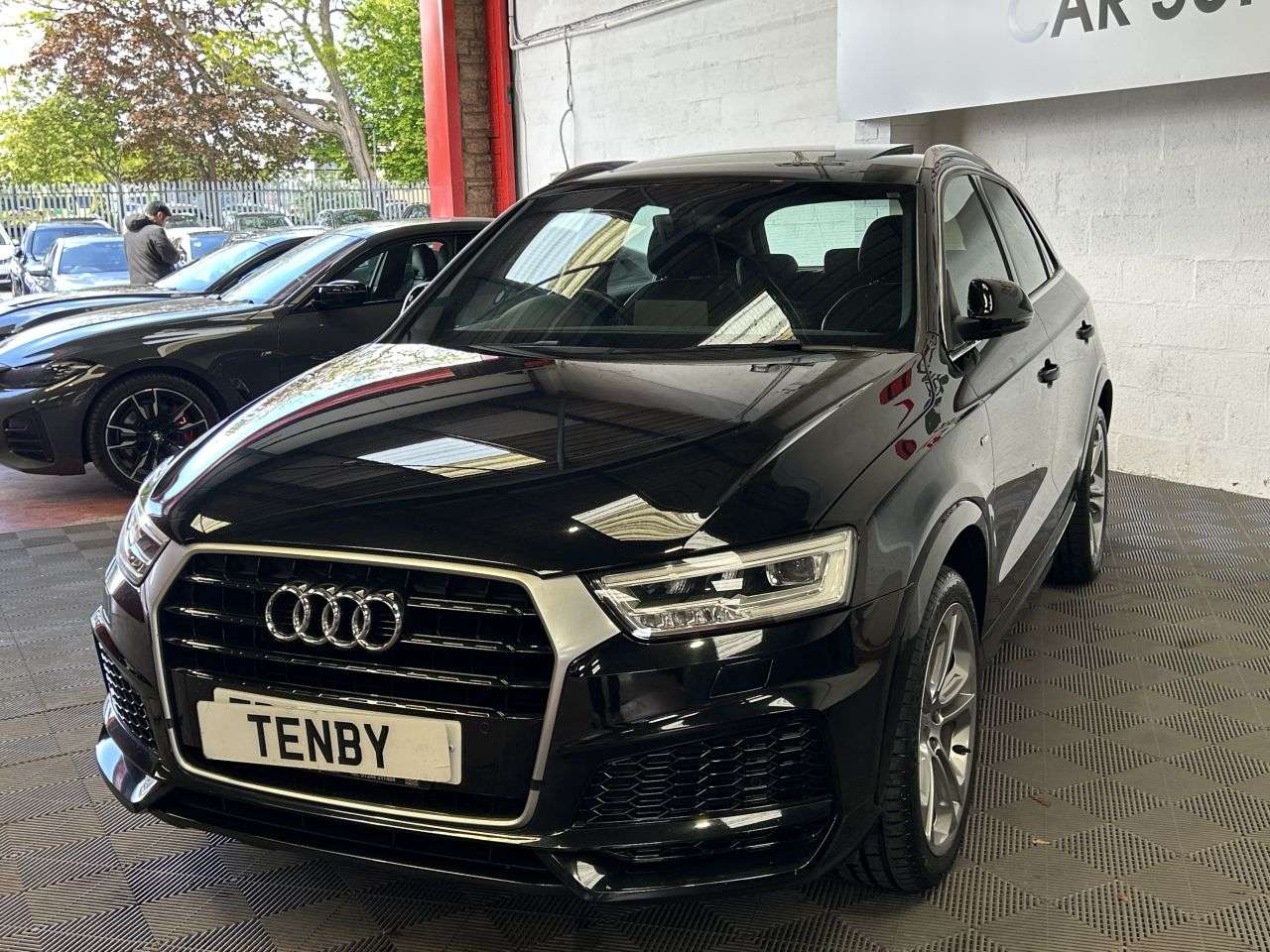 A 2017 AUDI Q3 1.4 TFSI CoD S line Edition SUV 5dr Petrol S Tronic Euro 6 (s/s) (150 ps) A 2017 AUDI Q3 1.4 TFSI CoD S line Edition SUV 5dr Petrol S Tronic Euro 6 (s/s) (150 ps)
