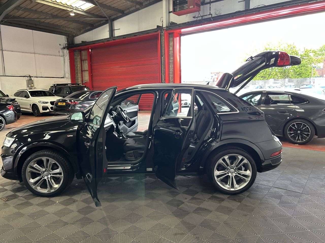 2017 AUDI Q3 2017 AUDI Q3