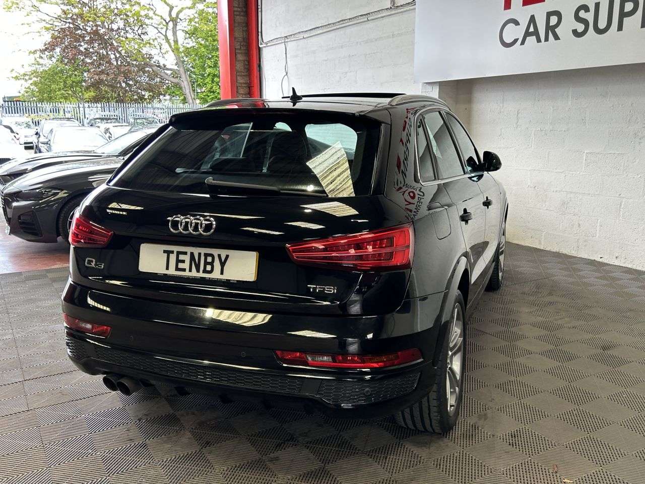 2017 AUDI Q3 2017 AUDI Q3