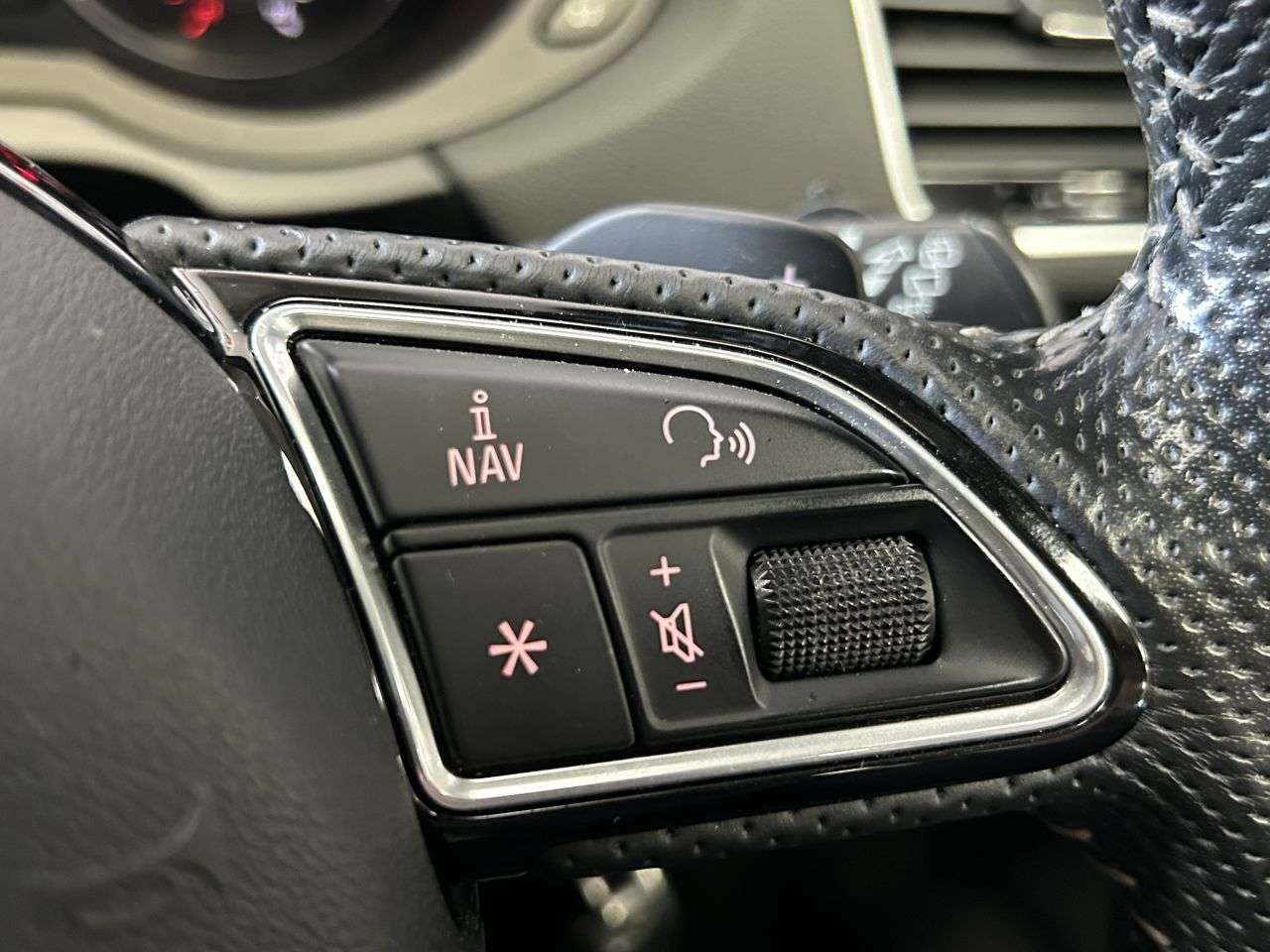 2017 AUDI Q3 2017 AUDI Q3