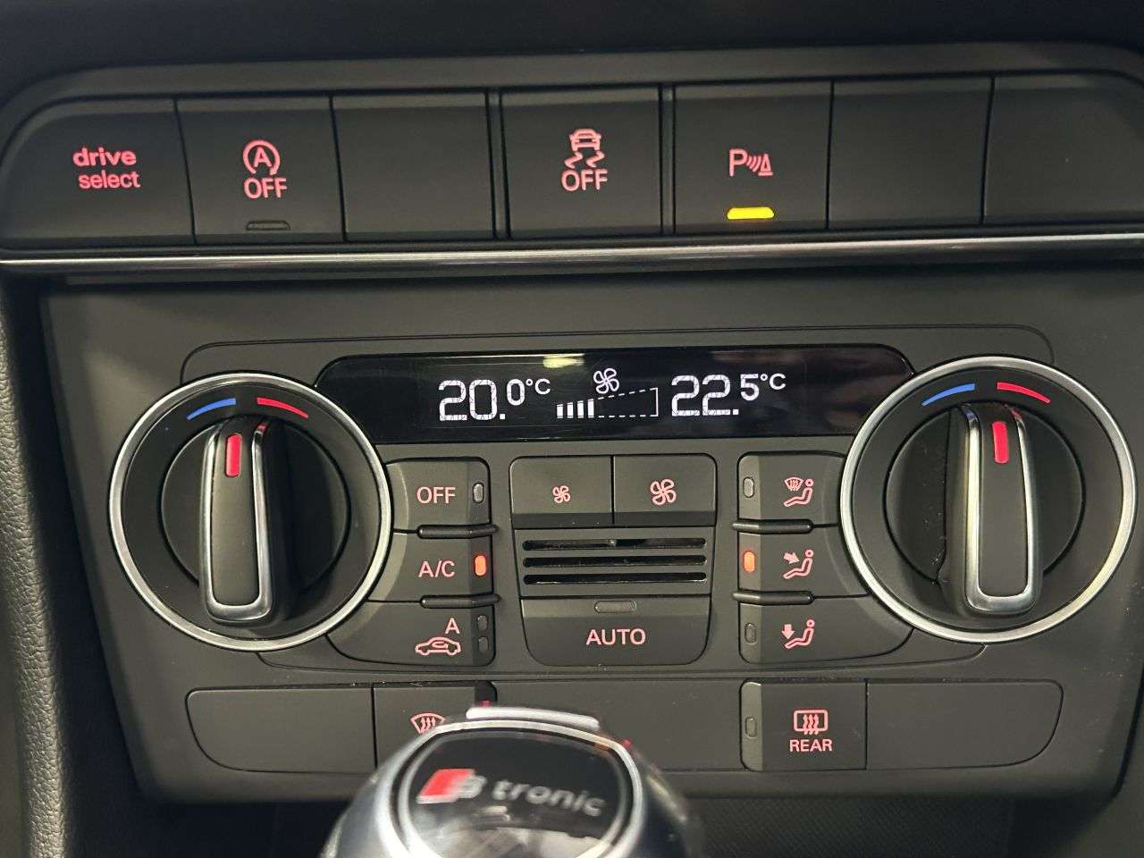 2017 AUDI Q3 2017 AUDI Q3