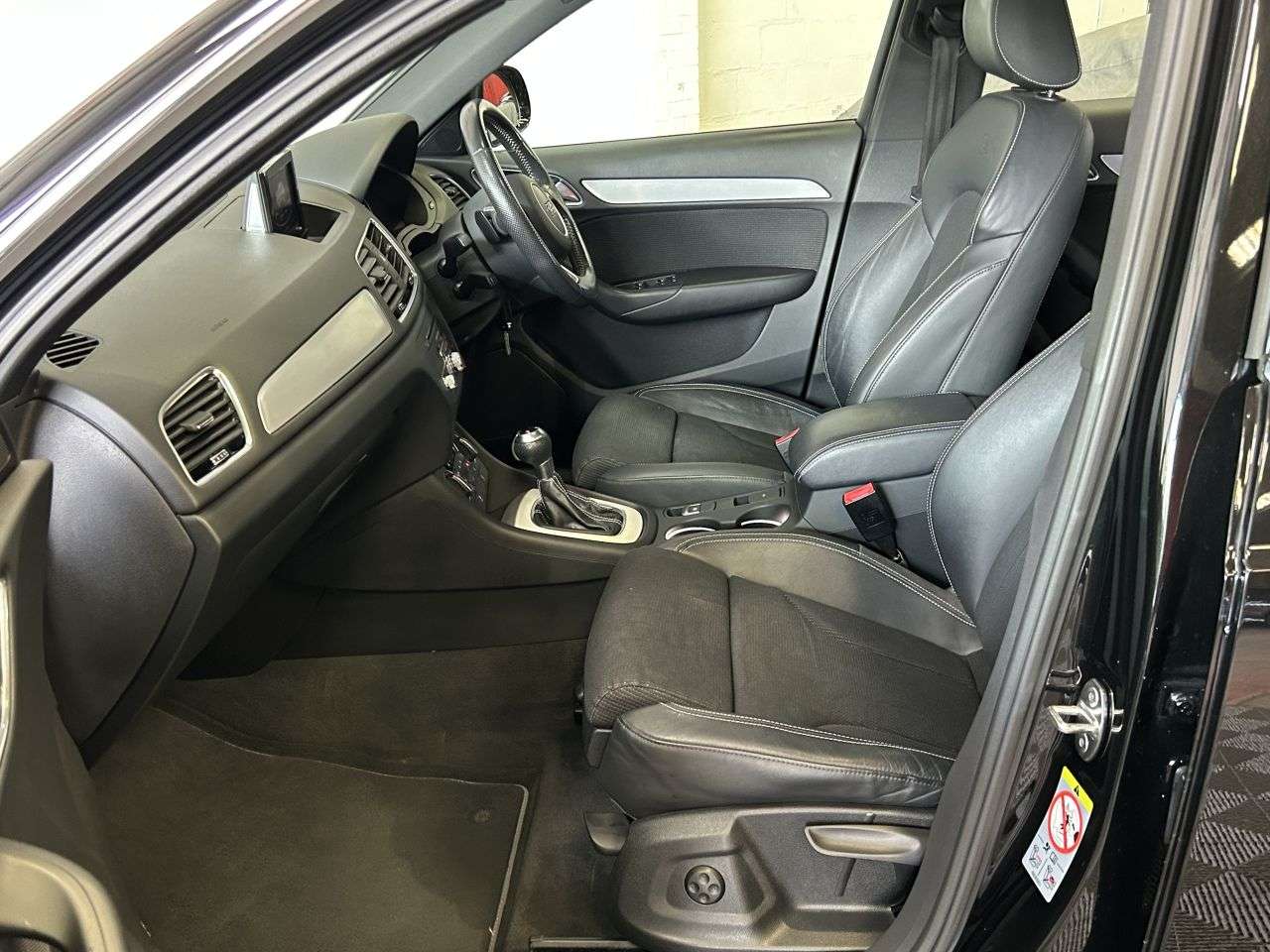 2017 AUDI Q3 2017 AUDI Q3