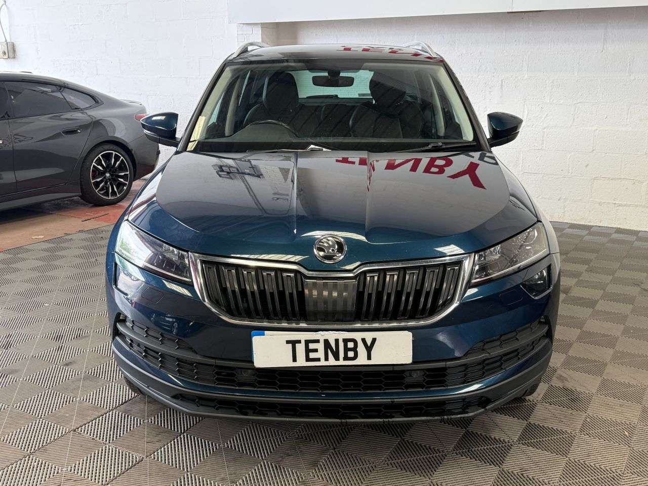 A 2018 SKODA KAROQ 1.5 TSI ACT SE L SUV 5dr Petrol DSG Euro 6 (s/s) (150 ps) CARPLAY+REV CAM+F A 2018 SKODA KAROQ 1.5 TSI ACT SE L SUV 5dr Petrol DSG Euro 6 (s/s) (150 ps) CARPLAY+REV CAM+F