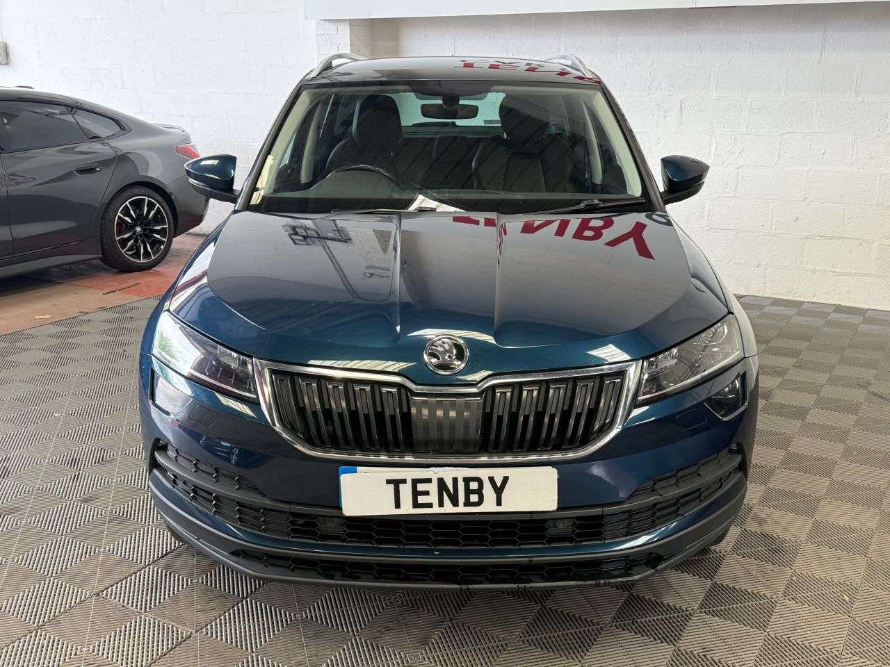 A 2018 SKODA KAROQ 1.5 TSI ACT SE L SUV 5dr Petrol DSG Euro 6 (s/s) (150 ps) CARPLAY+REV CAM+F A 2018 SKODA KAROQ 1.5 TSI ACT SE L SUV 5dr Petrol DSG Euro 6 (s/s) (150 ps) CARPLAY+REV CAM+F
