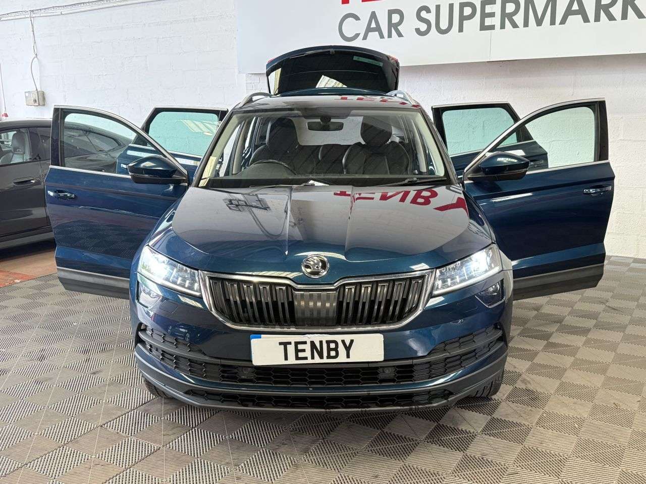 2018 SKODA KAROQ 2018 SKODA KAROQ