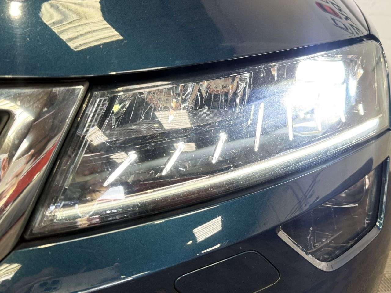 2018 SKODA KAROQ 2018 SKODA KAROQ