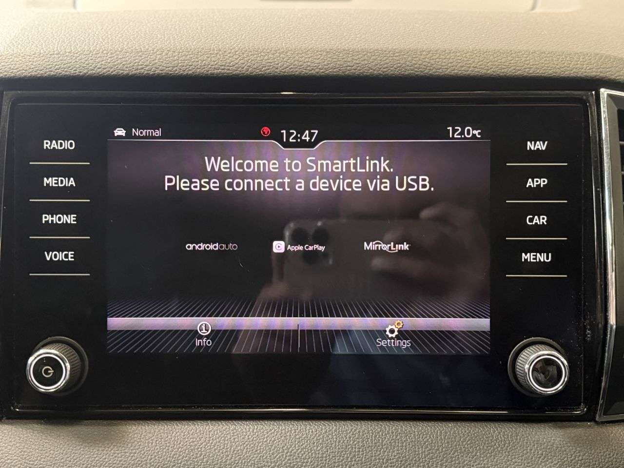 2018 SKODA KAROQ 2018 SKODA KAROQ