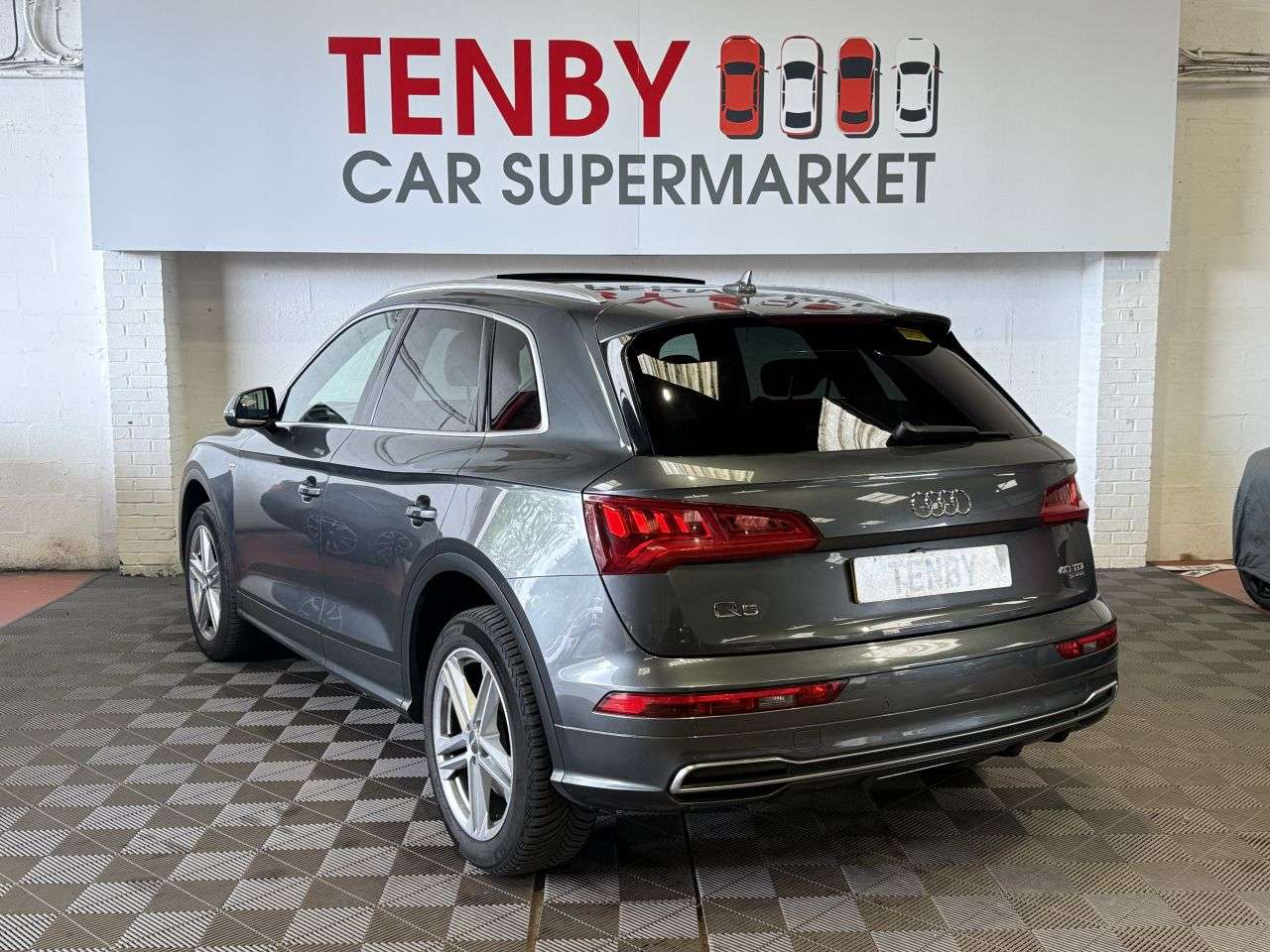 2019 AUDI Q5 2019 AUDI Q5