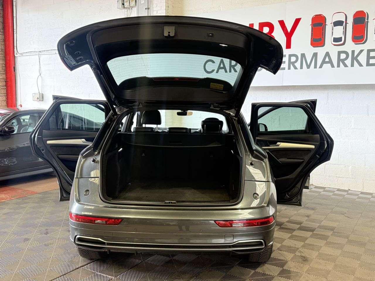 2019 AUDI Q5 2019 AUDI Q5