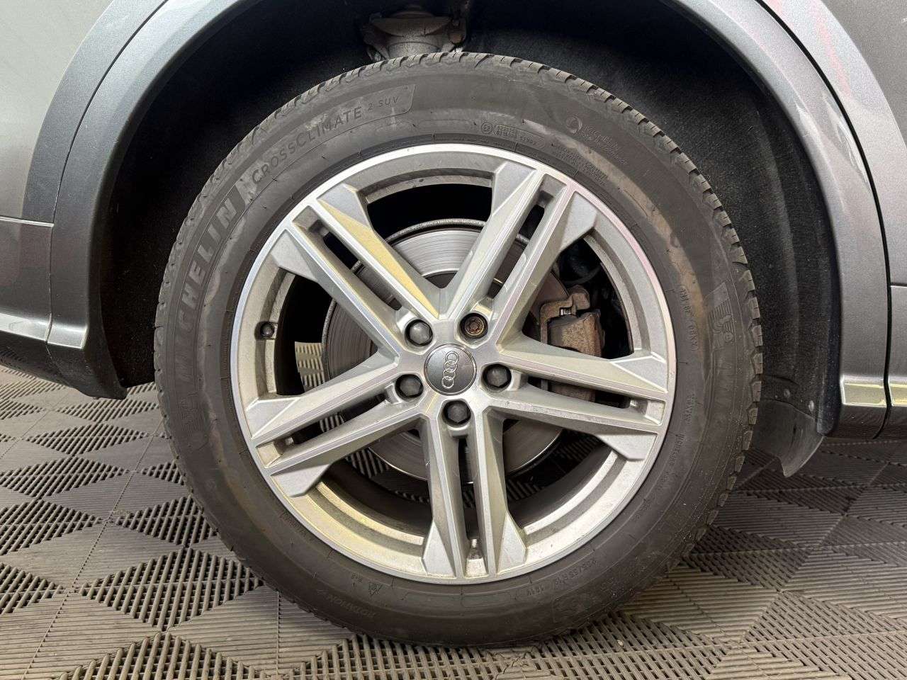 2019 AUDI Q5 2019 AUDI Q5