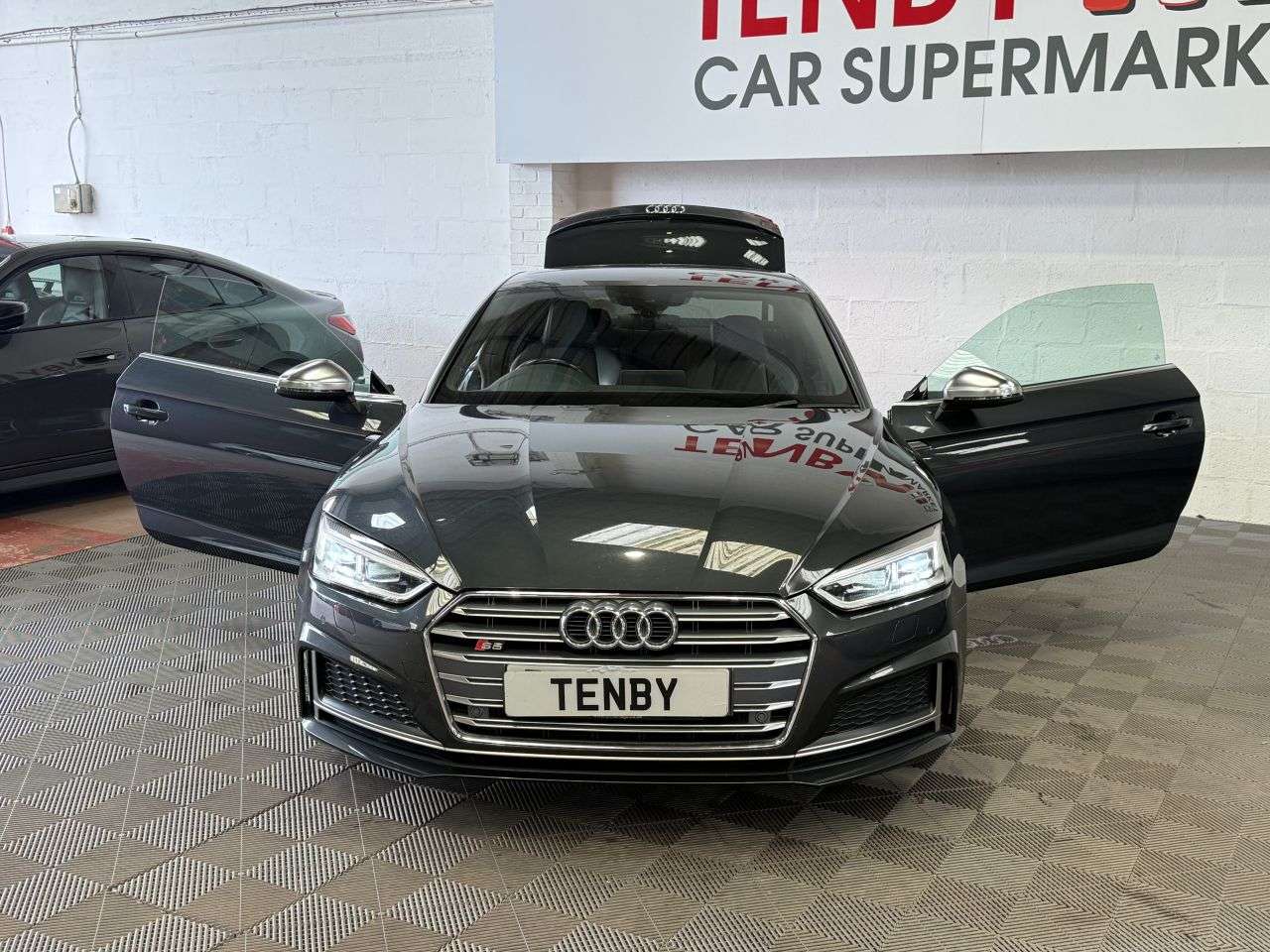 2018 AUDI S5 2018 AUDI S5