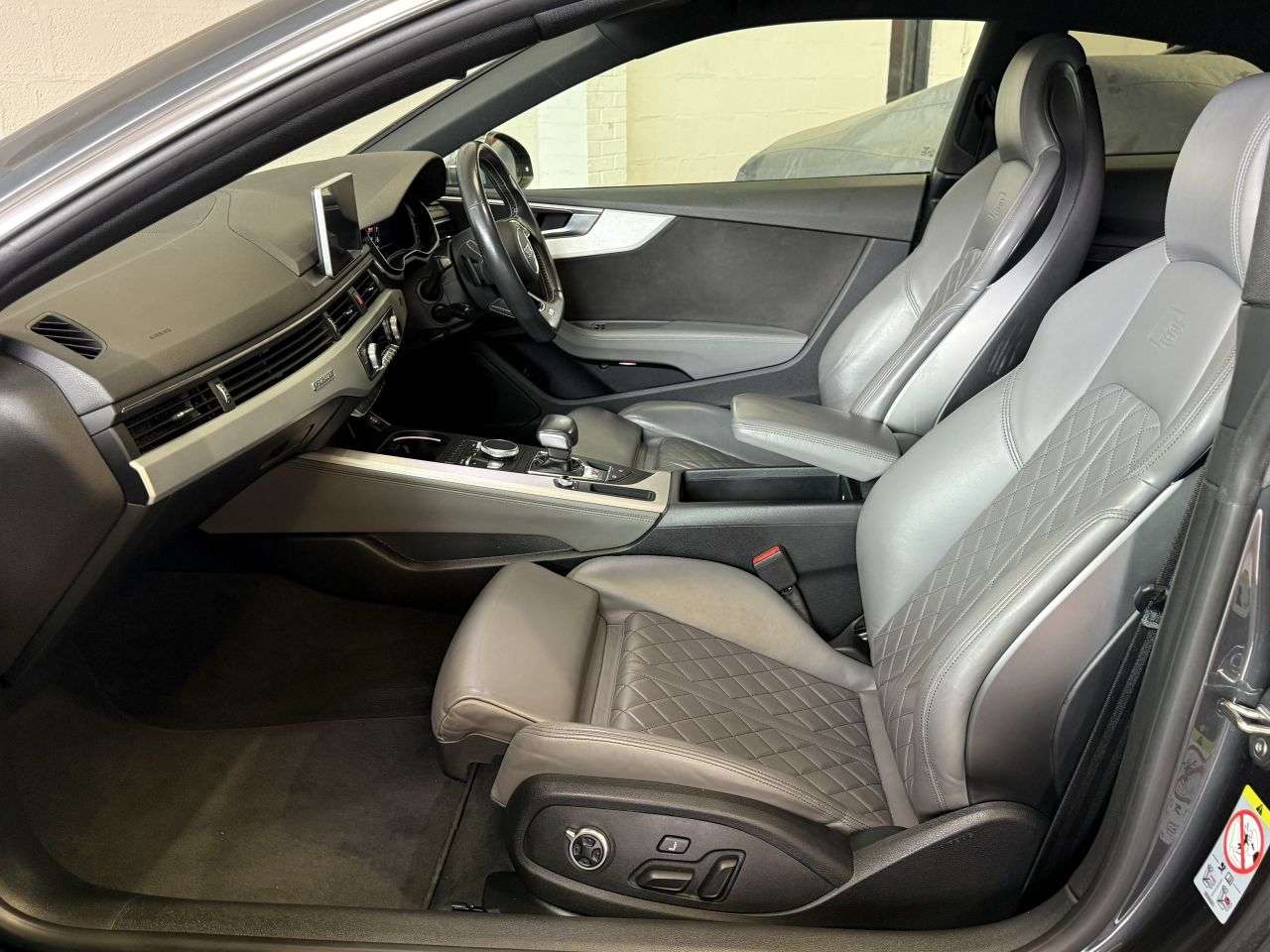 2018 AUDI S5 2018 AUDI S5