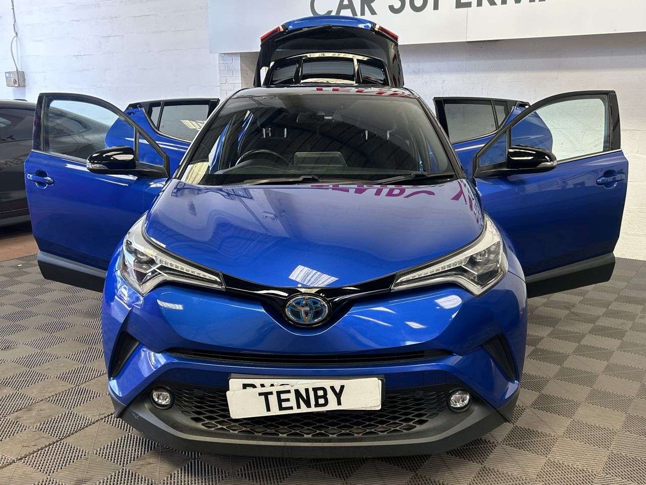 2019 TOYOTA CHR 2019 TOYOTA CHR
