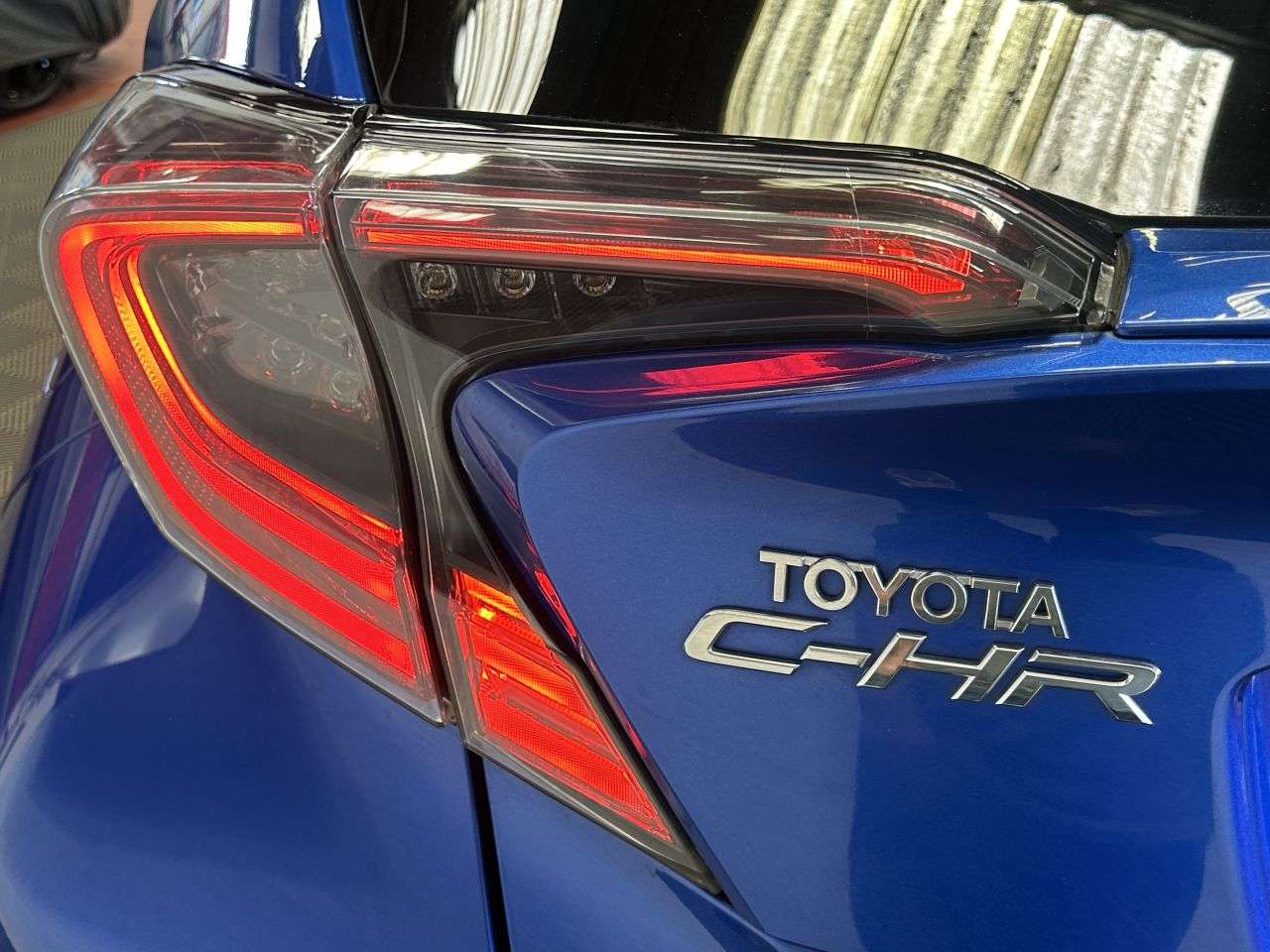 2019 TOYOTA CHR 2019 TOYOTA CHR