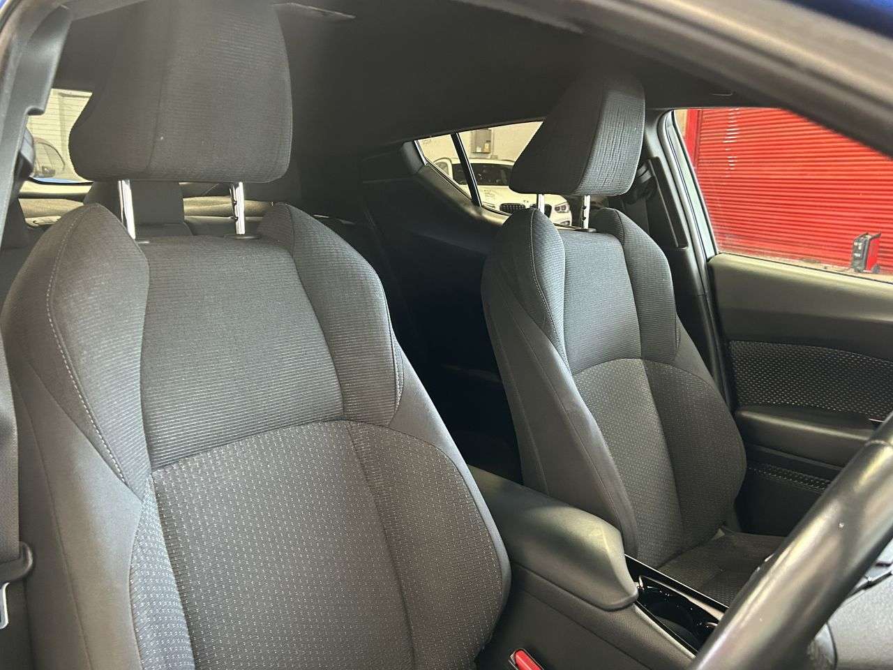 2019 TOYOTA CHR 2019 TOYOTA CHR