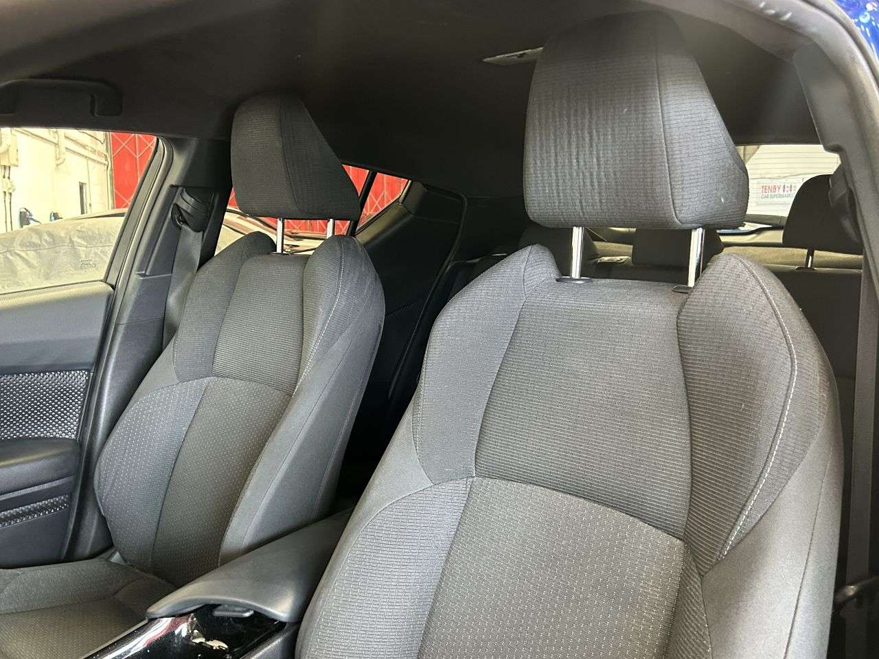 2019 TOYOTA CHR 2019 TOYOTA CHR