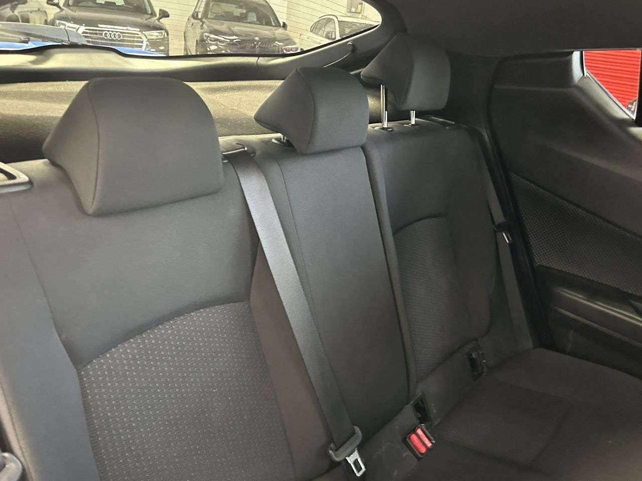 2019 TOYOTA CHR 2019 TOYOTA CHR