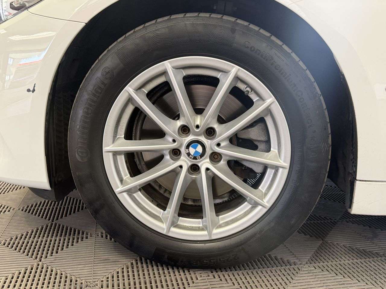 2017 BMW 5 SERIES 2017 BMW 5 SERIES