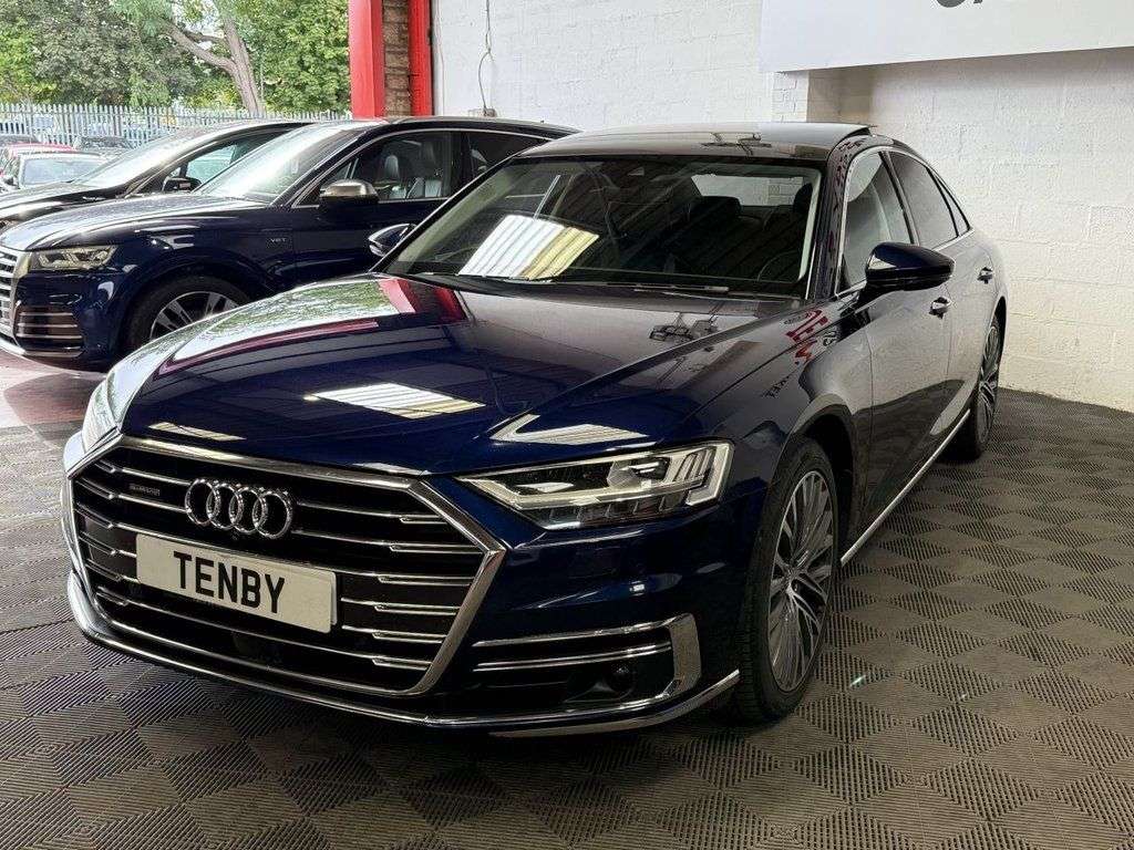 A 2018 AUDI A8 3.0 TDI V6 50 Saloon 4dr Diesel Tiptronic quattro Euro 6 (s/s) (286 ps) 360 A 2018 AUDI A8 3.0 TDI V6 50 Saloon 4dr Diesel Tiptronic quattro Euro 6 (s/s) (286 ps) 360