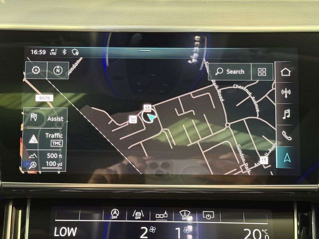 2018 AUDI A8 2018 AUDI A8