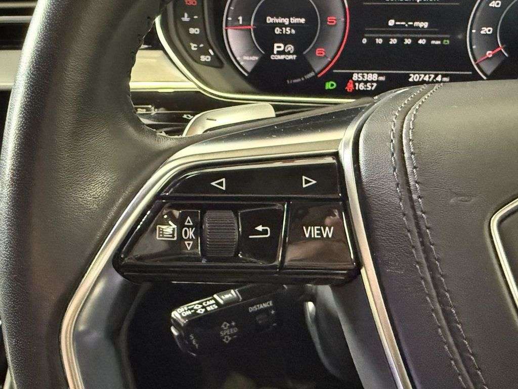 2018 AUDI A8 2018 AUDI A8