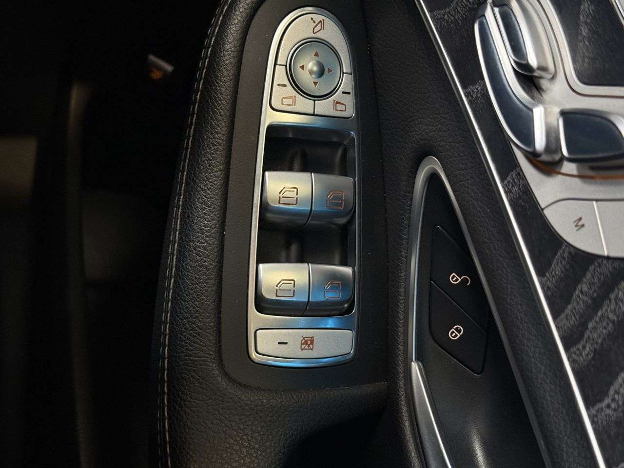2017 MERCEDES-BENZ C-CLASS 2017 MERCEDES-BENZ C-CLASS