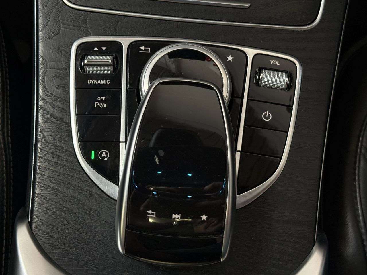 2017 MERCEDES-BENZ C-CLASS 2017 MERCEDES-BENZ C-CLASS