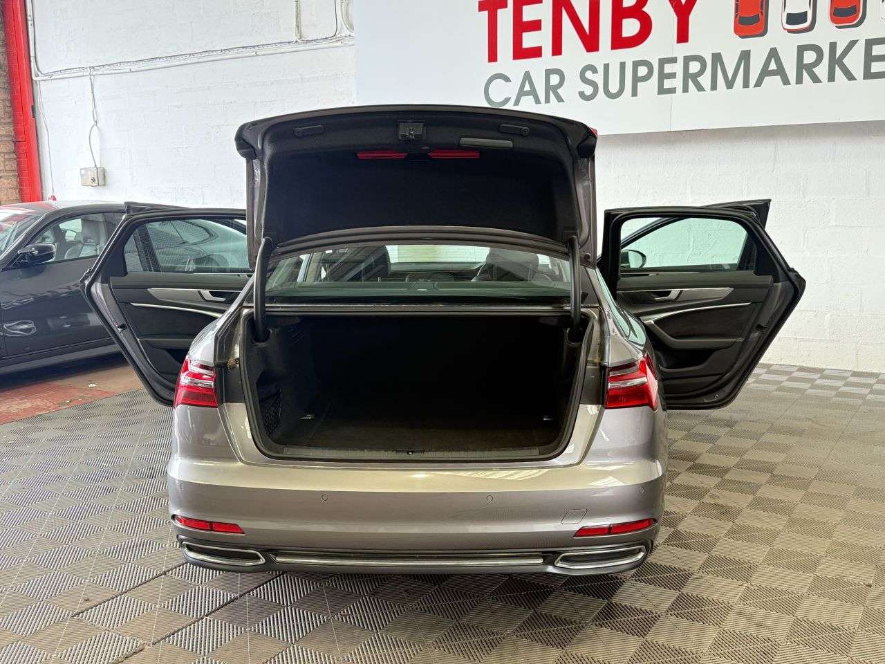 2018 AUDI A6 SALOON 2018 AUDI A6 SALOON