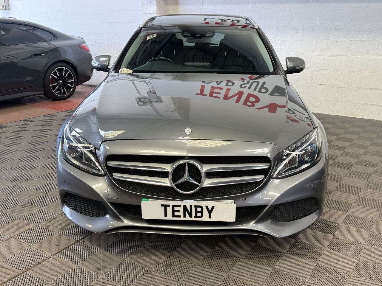 A 2016 MERCEDES-BENZ C-CLASS 2.0 C350e 6.4kWh Sport (Premium Plus) Estate 5dr Petrol Plug-in Hybrid G-Tr A 2016 MERCEDES-BENZ C-CLASS 2.0 C350e 6.4kWh Sport (Premium Plus) Estate 5dr Petrol Plug-in Hybrid G-Tr