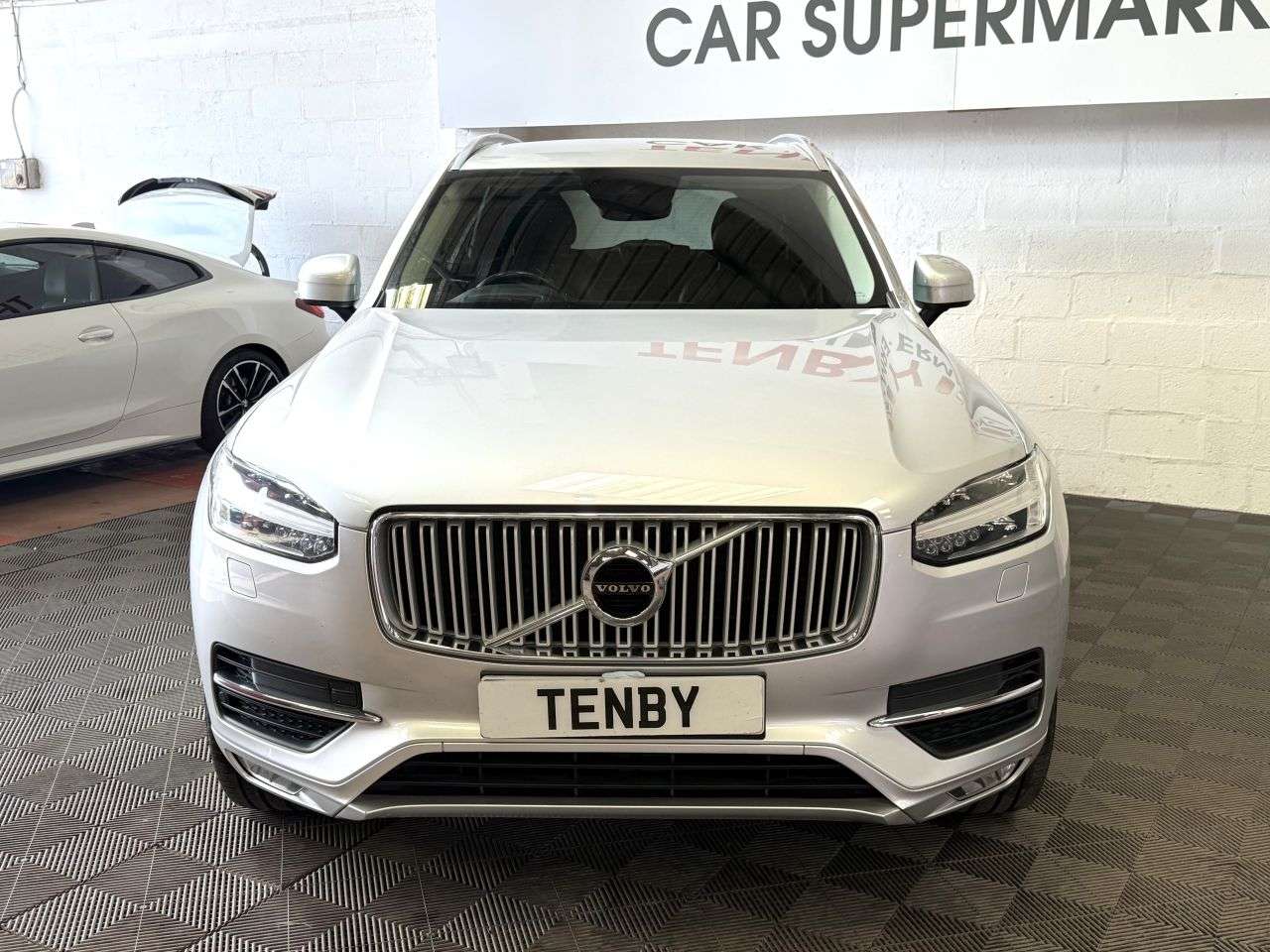 A 2016 VOLVO XC90 2.0 D5 Inscription SUV 5dr Diesel Geartronic 4WD Euro 6 (s/s) (225 ps) LANE A 2016 VOLVO XC90 2.0 D5 Inscription SUV 5dr Diesel Geartronic 4WD Euro 6 (s/s) (225 ps) LANE