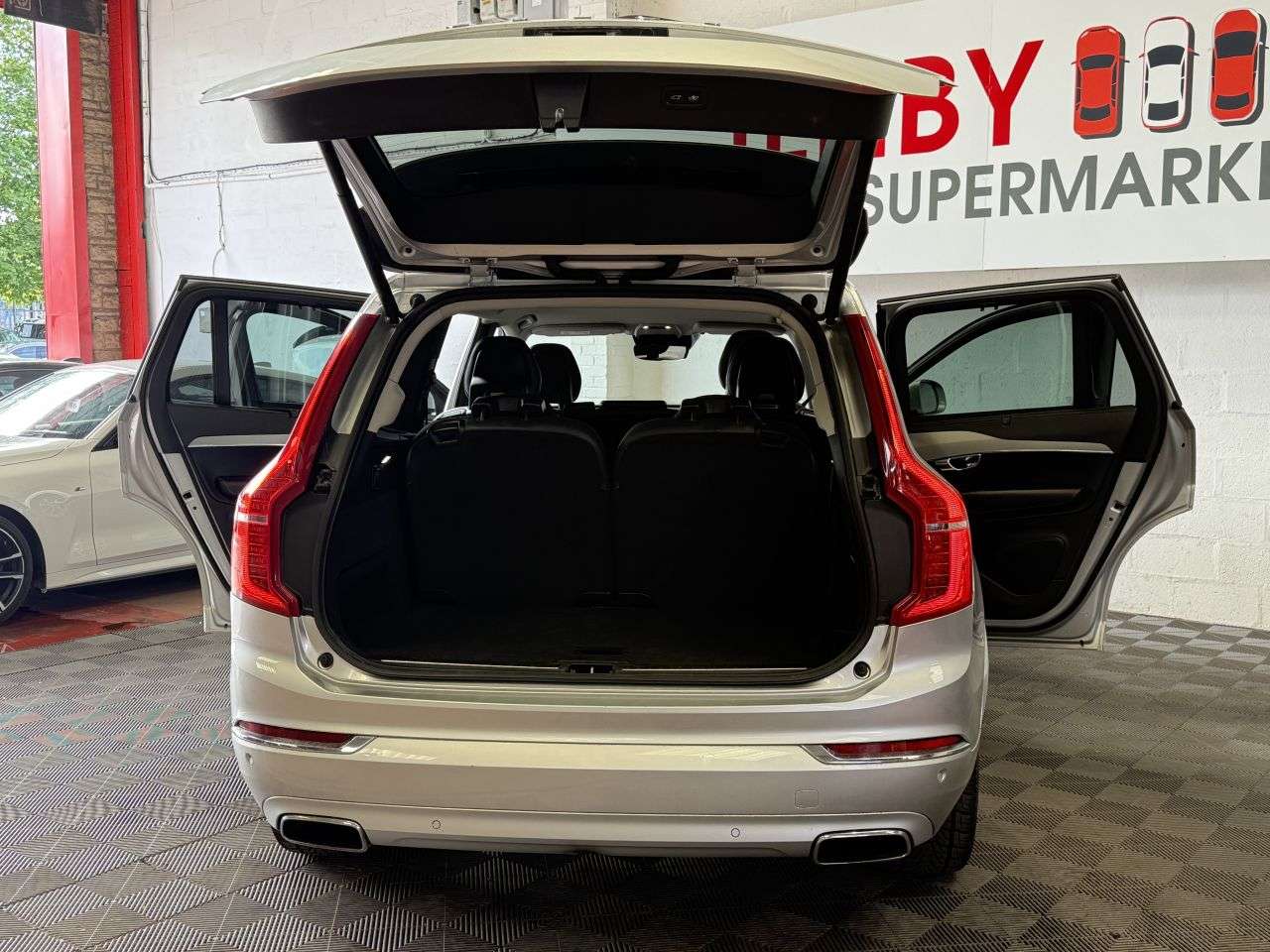 2016 VOLVO XC90 2016 VOLVO XC90