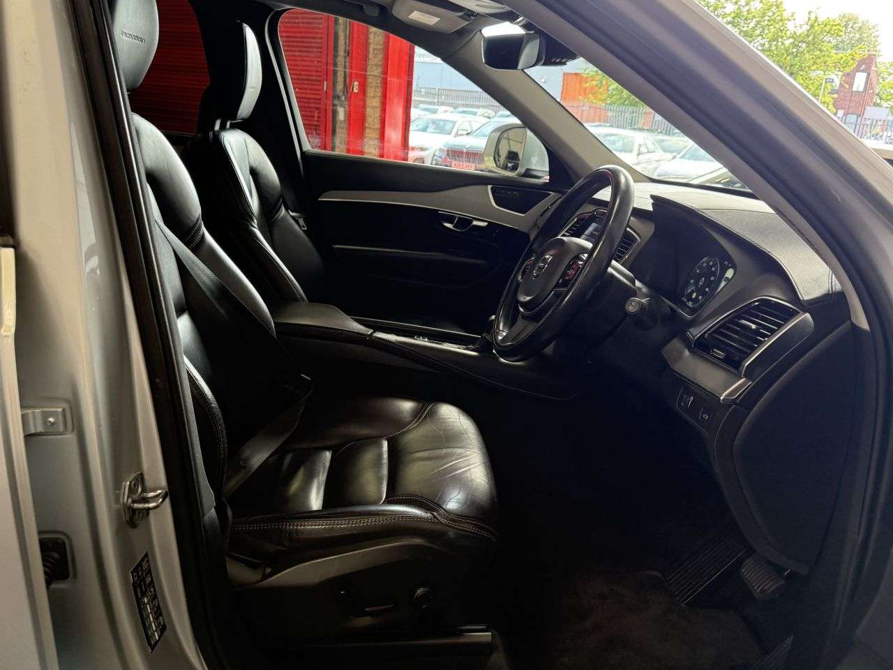 2016 VOLVO XC90 2016 VOLVO XC90